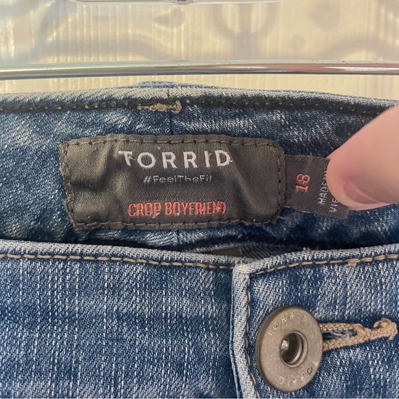 Torrid Crop Boyfriend Distressed Jeans - Picture 6 of 7